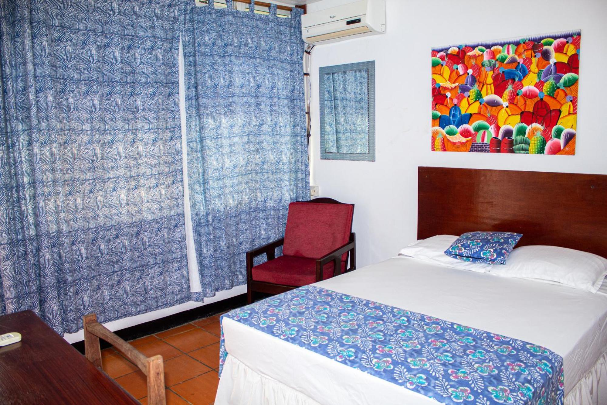 Portsmouth Beach Hotel Екстериор снимка